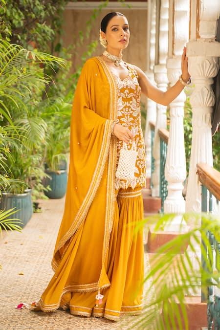 Buy Ajiesh Oberoi Yellow Georgette Embroidery Round Neck Khwaab Kurta Gharara Set Online at Aza Fashions Buy_Ajiesh Oberoi_Yellow Georgette Embroidery Round Neck Khwaab Kurta Gharara Set _Online_at_Aza_Fashions