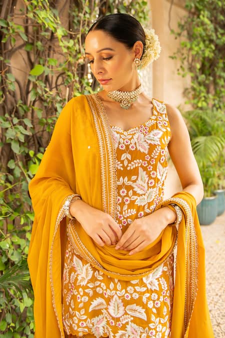 Shop Ajiesh Oberoi Yellow Georgette Embroidery Round Neck Khwaab Kurta Gharara Set Online at Aza Fashions Shop_Ajiesh Oberoi_Yellow Georgette Embroidery Round Neck Khwaab Kurta Gharara Set _Online_at_Aza_Fashions