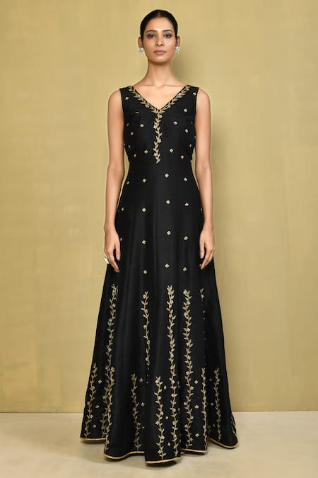 Samyukta Singhania_Black Silk Sequins, Cut Work V-neck Hand Embroidered Gown _Online_at_Aza_Fashions