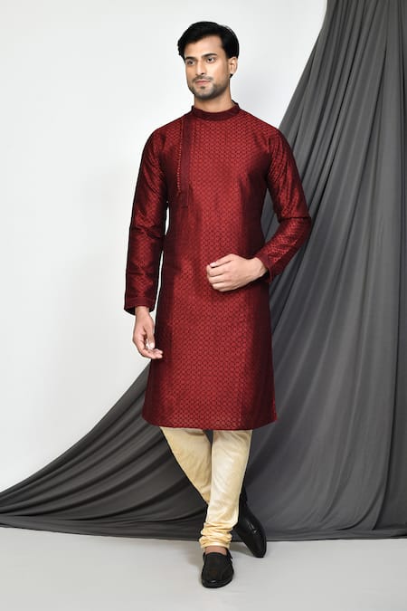 Arihant Rai Sinha Misty Jaal Embroidered Kurta 