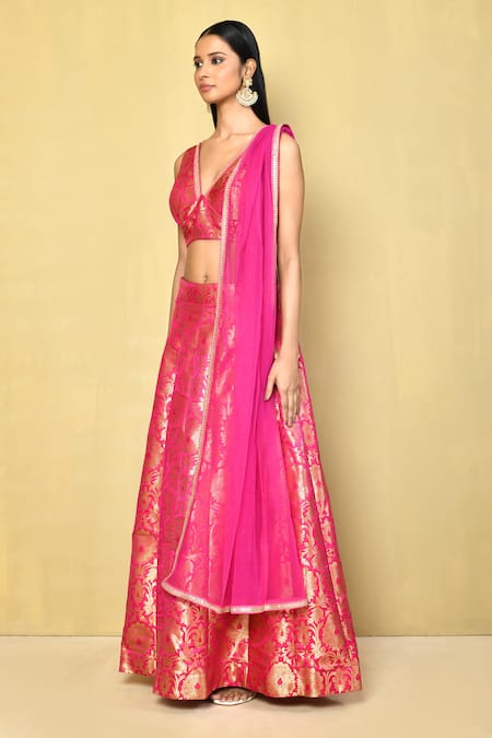 Naintara Bajaj_Magenta Brocade, Chiffon Sequins, Embroidery, Lace V-neck And Blouse Lehenga Set _at_Aza_Fashions