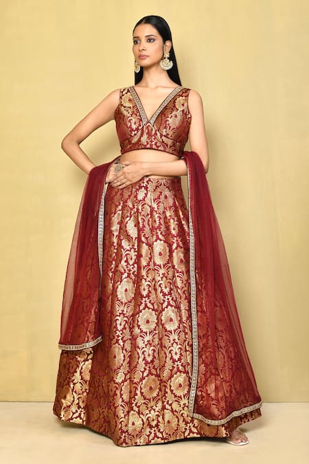 Samyukta Singhania Wine Banarasi Brocade Embroidered Floral V Neck Pattern Blouse Lehenga Set 