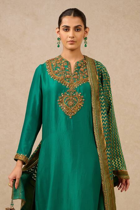 Buy_Tarun Tahiliani_Green Silk, Brocade Embroidery Split V-neck Marori Kurta Trouser Set_Online_at_Aza_Fashions