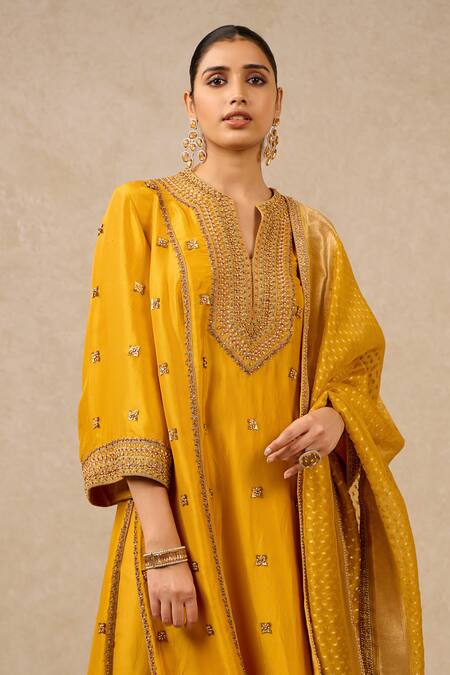 Tarun Tahiliani_Yellow Silk, Brocade Embroidery Collared Dupion Dori Kurta Trouser Set_Online_at_Aza_Fashions