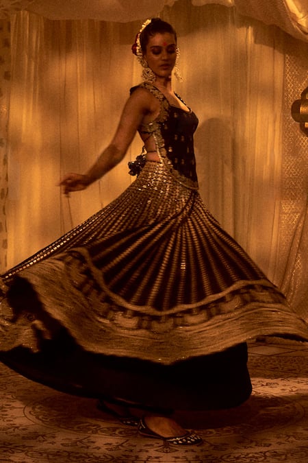 Buy_Gopi Vaid_Black Tussar Embroidery Scoop Neck Kriti Top And Victorian Skirt Set 