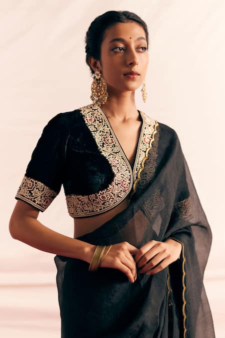 Buy Mimamsaa Black Saree Silk Organza Embroidered Applique Ajooni Blouse And Set Online at Aza Fashions Buy_Mimamsaa_Black Saree Silk Organza Embroidered Applique Ajooni Blouse And Set _Online_at_Aza_Fashions