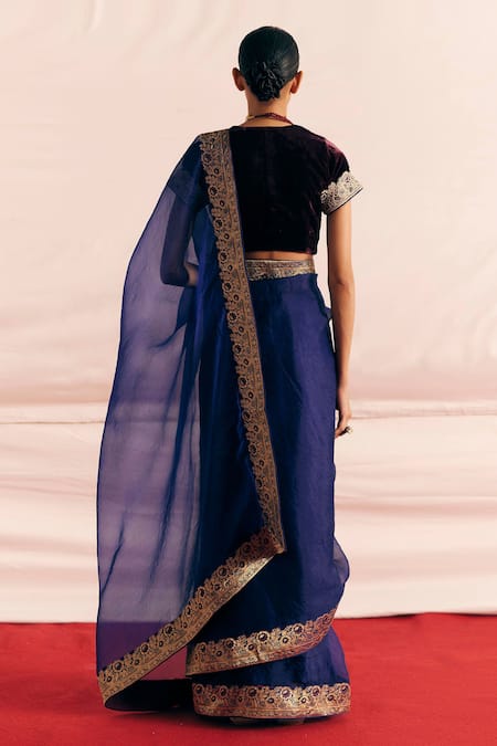 Mimamsaa Husna Woven Bordered Saree & Blouse Set 