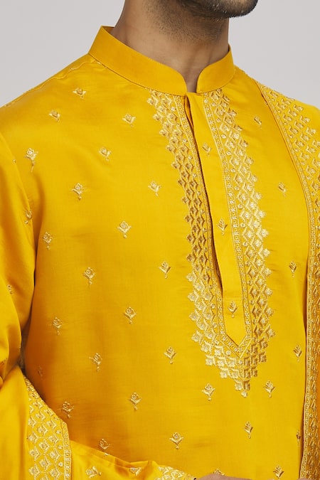 Shop Aham-Vayam Yellow Cotton, Silk Sequins, Embroidery Riwaaz Kurta Set Online at Aza Fashions Shop_Aham-Vayam_Yellow Cotton, Silk Sequins, Embroidery Riwaaz Kurta Set _Online_at_Aza_Fashions