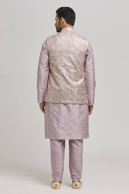 Aham-Vayam Pastel Purple Geometric Embroidered Bundi Set 