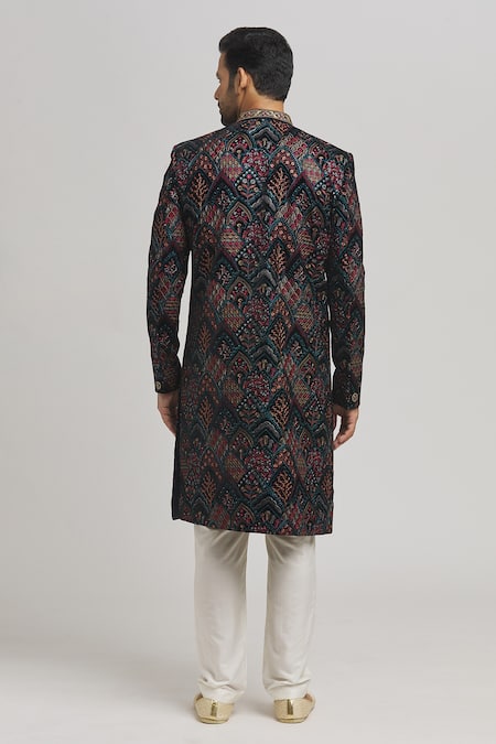 Aham-Vayam Nawaab Embroidered Sherwani Set 