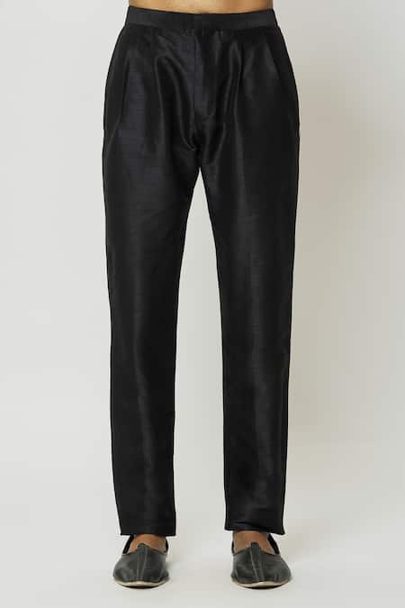 Arihant Rai Sinha_Black Velvet, Faux Leather, Silk Thread Full Sleeve Sherwani And Pant Set _at_Aza_Fashions