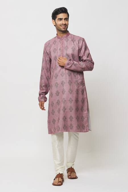 Buy_Samyukta Singhania_Pink Silk Embroidery Vintage Bloom Print Kurta Set _Online_at_Aza_Fashions