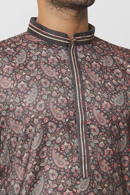Buy_Arihant Rai Sinha_Brown Silk Embroidery Paisley Gardenia Print Kurta _Online_at_Aza_Fashions