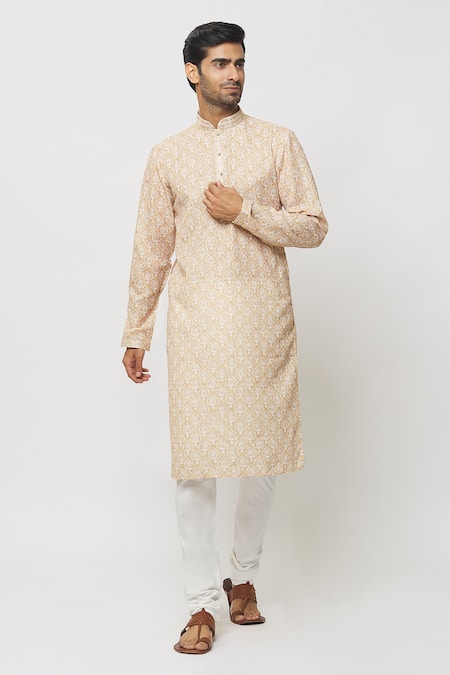 Arihant Rai Sinha_Peach Cotton, Silk, Mughal Print Kurta With Churidar _Online_at_Aza_Fashions