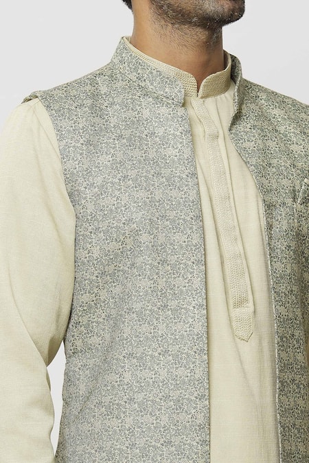 Buy Arihant Rai Sinha Gray Silk Geometric Printed Grey Nehru Jacket Online at Aza Fashions Buy_Arihant Rai Sinha_Gray Silk Geometric Printed Grey Nehru Jacket _Online_at_Aza_Fashions