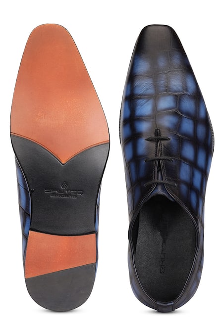 Shop_Shutiq_Blue Textured Scalin Pattern Lace-up Shoes _at_Aza_Fashions
