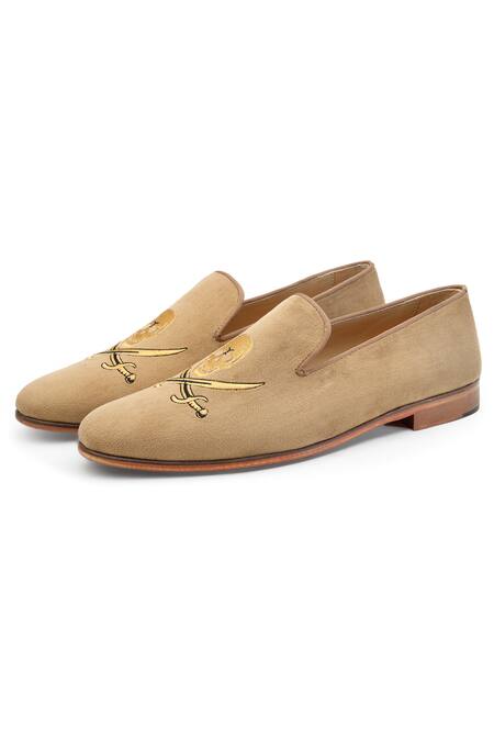 Buy_Shutiq_Beige Hand Embroidered Skull Slip-on Shoes _Online_at_Aza_Fashions