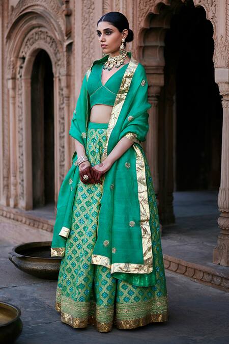 Shop Weaver Story Green Silk, Georgette, Organza Embroidery, Banarasi Bandhej Lehenga Blouse Set Online at Aza Fashions Shop_Weaver Story_Green Silk, Georgette, Organza Embroidery, Banarasi Bandhej Lehenga Blouse Set _Online_at_Aza_Fashions