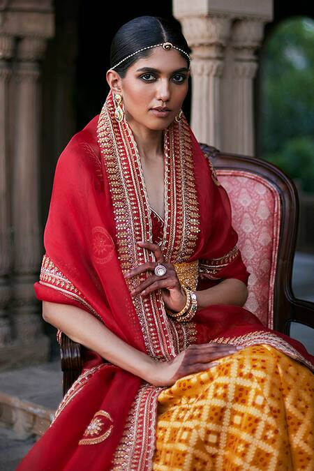 Buy_Weaver Story_Yellow Silk, Organza, Traditional Bandhani Motif Jaal Lehenga Blouse Set _Online_at_Aza_Fashions