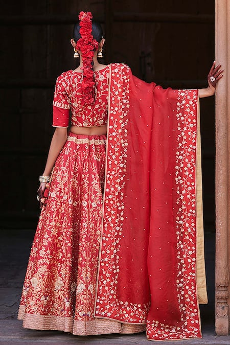 Shop Weaver Story Red Kota Doria, Silk, Organza Zari, Rafflesia Zardozi Bridal Lehenga Set at Aza Fashions Shop_Weaver Story_Red Kota Doria, Silk, Organza Zari, Rafflesia Zardozi Bridal Lehenga Set _at_Aza_Fashions