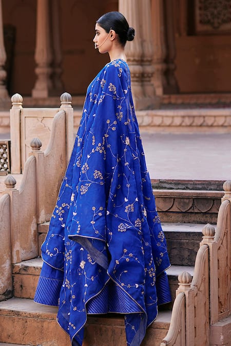 Weaver Story Blue Silk, Organza Zari, Orchid Zardozi Banarasi Raw Lehenga Blouse Set Online at Aza Fashions Weaver Story_Blue Silk, Organza Zari, Orchid Zardozi Banarasi Raw Lehenga Blouse Set _Online_at_Aza_Fashions