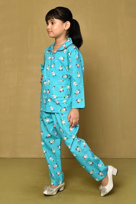 Shop_Petite Pomme_Blue Cotton Snow Man Print Night Suit_Online_at_Aza_Fashions