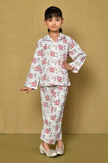 Petite Pomme_White Cotton Xmas Autumn Swirl Print Night Suit_Online_at_Aza_Fashions