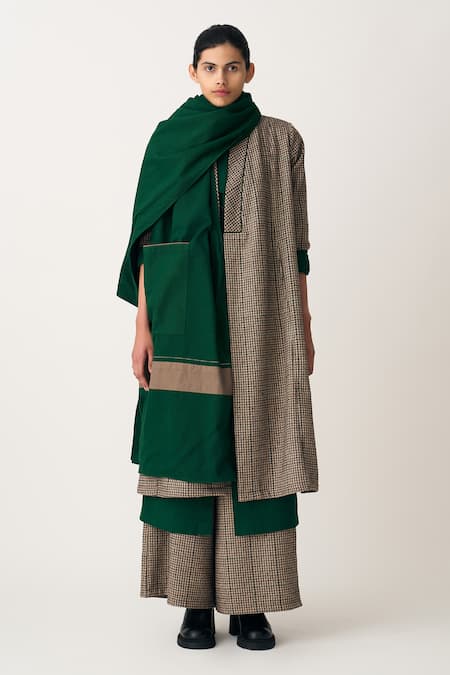 Buy_Three_Emerald Green Patch Pocket Panelled Scarf _Online_at_Aza_Fashions