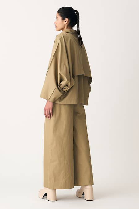 Shop Three Green Gabardine, Crepe Collared Batwing Sleeve Jacket And Pleated Pant Set at Aza Fashions Shop_Three_Green Gabardine, Crepe Collared Batwing Sleeve Jacket And Pleated Pant Set _at_Aza_Fashions