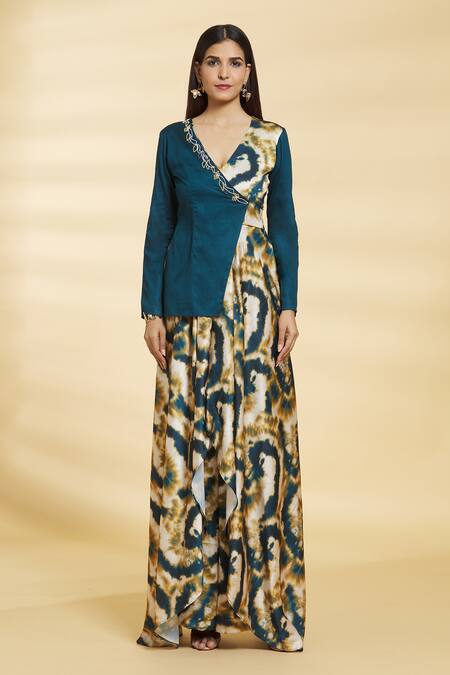 Samyukta Singhania_Blue Satin Embroidery V-neck Wrap Over Jumpsuit _Online_at_Aza_Fashions