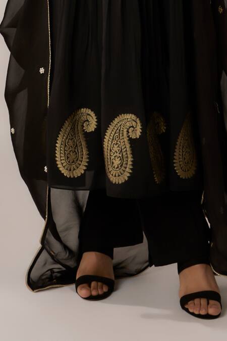 Nadima Saqib_Black Chanderi, Organza Pearls, Embroidered Anarkali With Badla Work Dupatta _Online_at_Aza_Fashions