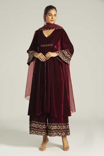 Buy_Samyukta Singhania_Maroon Velvet, Silk Embroidery V-neck Panelled Anarkali And Palazzo Set _Online_at_Aza_Fashions