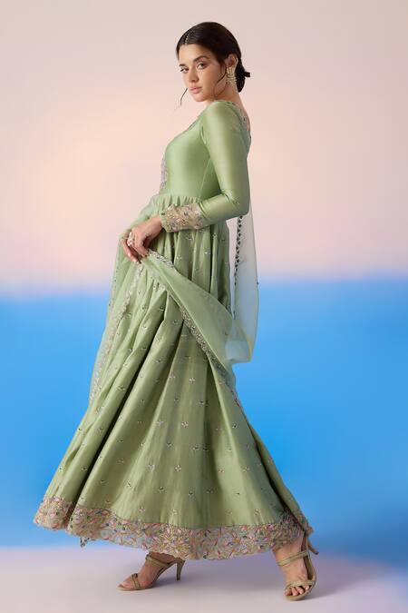 Mirroir Green Organza, Chanderi, Blossom Thread Embroidered Anarkali With Dupatta Online at Aza Fashions Mirroir_Green Organza, Chanderi, Blossom Thread Embroidered Anarkali With Dupatta _Online_at_Aza_Fashions