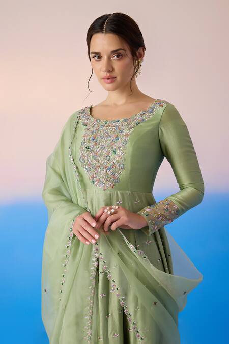 Buy Mirroir Green Organza, Chanderi, Blossom Thread Embroidered Anarkali With Dupatta Online at Aza Fashions Buy_Mirroir_Green Organza, Chanderi, Blossom Thread Embroidered Anarkali With Dupatta _Online_at_Aza_Fashions