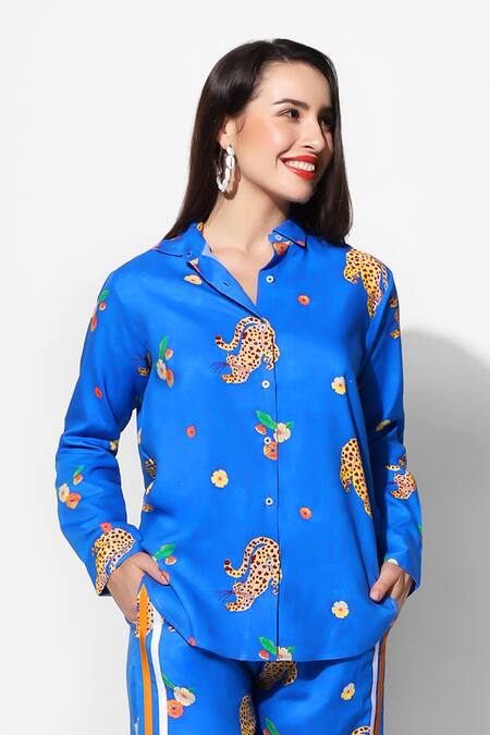 Buy 16stitches Blue Egyptian Cotton Leopard Shirt Collar Jaimini Pattern With Pant Online at Aza Fashions Buy_16stitches_Blue Egyptian Cotton Leopard Shirt Collar Jaimini Pattern With Pant_Online_at_Aza_Fashions