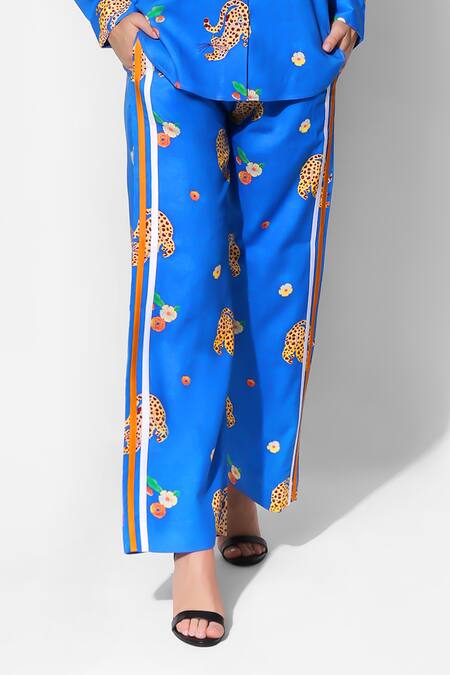 Shop 16stitches Blue Egyptian Cotton Leopard Shirt Collar Jaimini Pattern With Pant Online at Aza Fashions Shop_16stitches_Blue Egyptian Cotton Leopard Shirt Collar Jaimini Pattern With Pant_Online_at_Aza_Fashions