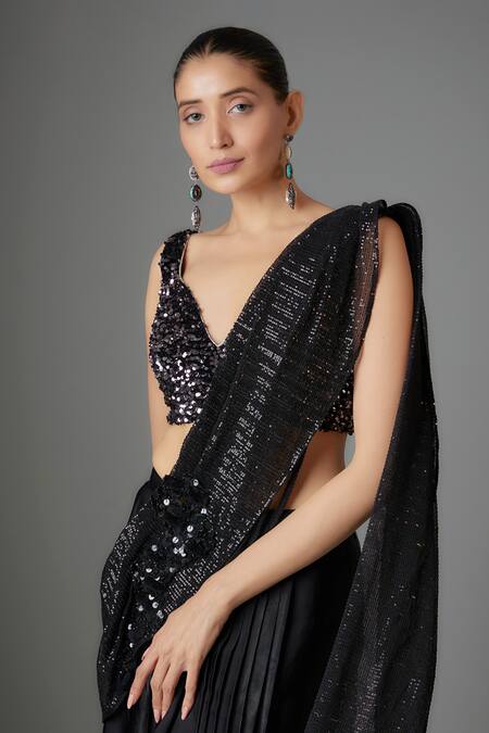 Divya Kanakia_Black Georgette Sequins Sweetheart Embellished Pre-stitched Saree With Blouse _Online_at_Aza_Fashions