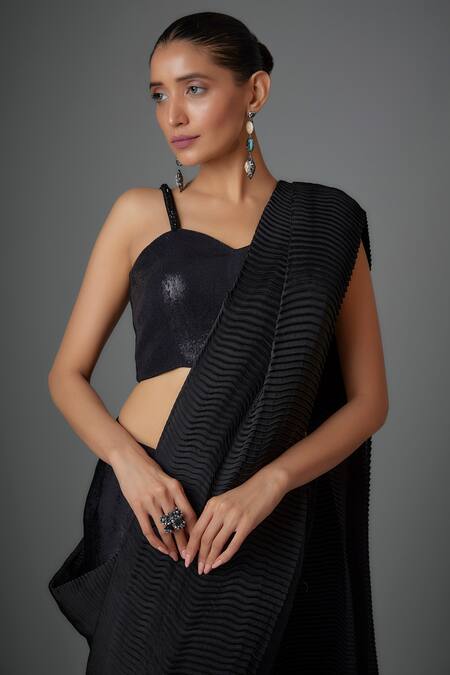 Divya Kanakia Black Satin Sequins Sweetheart Textured Pallu Pre-stitched Saree With Blouse Online at Aza Fashions Divya Kanakia_Black Satin Sequins Sweetheart Textured Pallu Pre-stitched Saree With Blouse _Online_at_Aza_Fashions