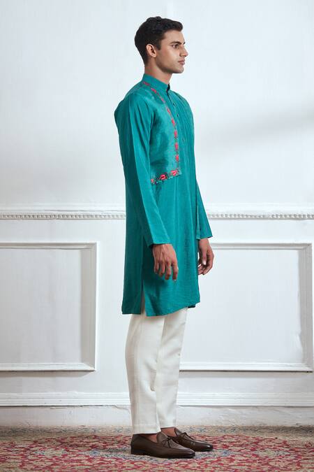 Tajiri_Green Cotton Tussar Hand Embroidered Lotus Emerald Layered Kurta And Pyjama Set _Online_at_Aza_Fashions