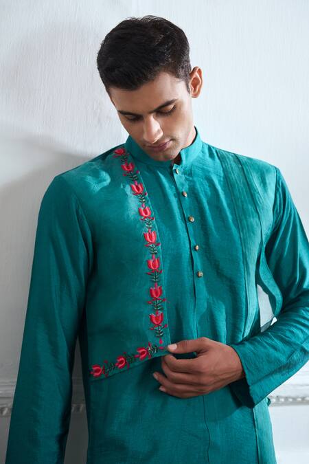 Buy_Tajiri_Green Cotton Tussar Hand Embroidered Lotus Emerald Layered Kurta And Pyjama Set _Online_at_Aza_Fashions