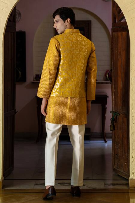 Shop Tajiri Yellow Silk Embroidered Zari Work Bundi Kurta Set at Aza Fashions Shop_Tajiri_Yellow Silk Embroidered Zari Work Bundi Kurta Set _at_Aza_Fashions