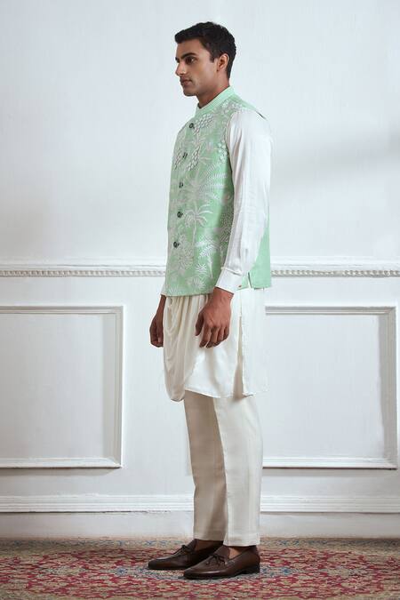 Buy Tajiri Green Cotton Tussar Embroidered Botanic Bundi Kurta Set Online at Aza Fashions Buy_Tajiri_Green Cotton Tussar Embroidered Botanic Bundi Kurta Set _Online_at_Aza_Fashions
