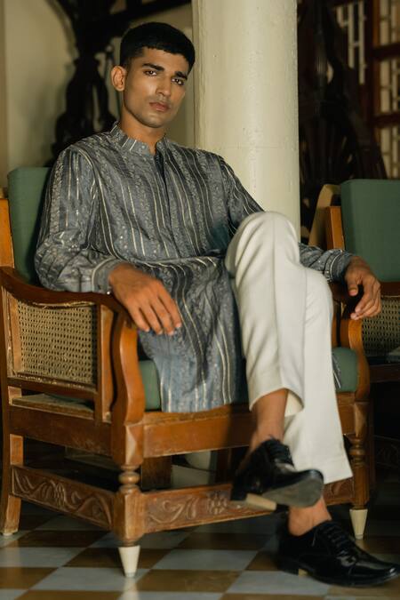 Tajiri_Blue Silk Embroidery Zari Hallstat Floral Stripe Kurta Set _at_Aza_Fashions