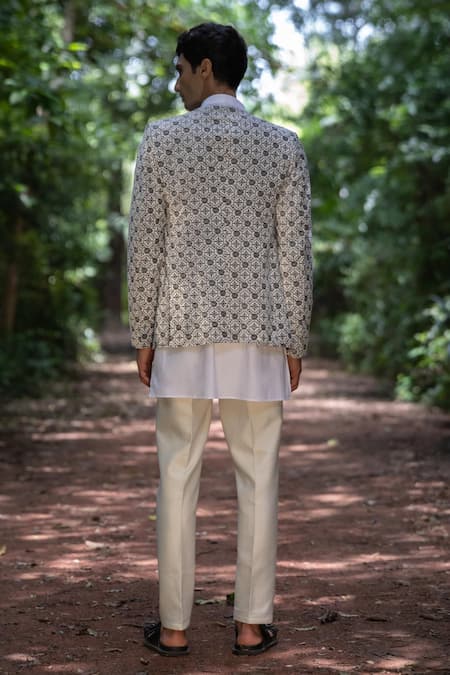 Tajiri Prowess Geometric Embroidered Jacket & Kurta Set 