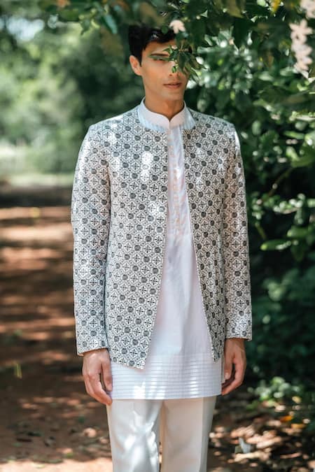 Shop Tajiri White Jacket Velvet Embroidery Thread Prowess Geometric And Kurta Set Online at Aza Fashions Shop_Tajiri_White Jacket Velvet Embroidery Thread Prowess Geometric And Kurta Set _Online_at_Aza_Fashions