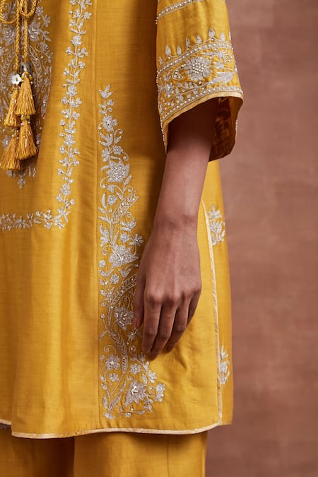 Buy_Sue Mue_Yellow Chanderi Silk Pearls, Sequins, Aarashi Floral Kurta And Salwar Set _Online_at_Aza_Fashions