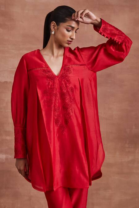Buy Sue Mue Red , , Embroidery Prisha Floral Kurta And Pant Set Buy_Sue Mue_Red , , Embroidery Prisha Floral Kurta And Pant Set