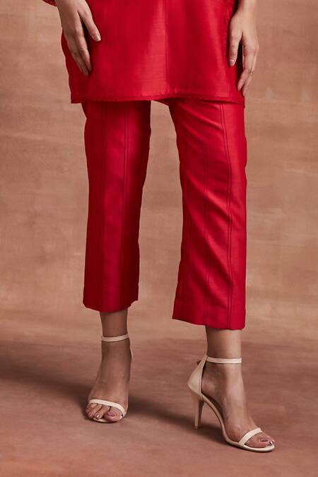 Buy_Sue Mue_Red Chanderi Silk Embroidery V-neck Mayra Kaftan Kurta And Pant Set _Online_at_Aza_Fashions