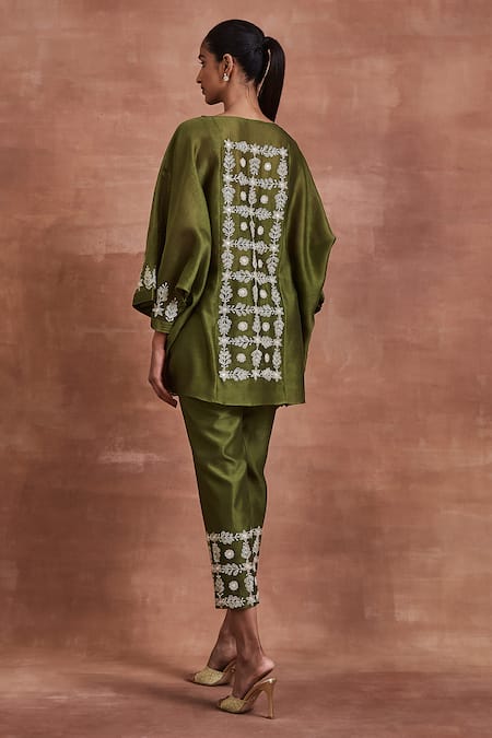 Sue Mue Dhani Embroidered Kaftan Top & Pant Set 
