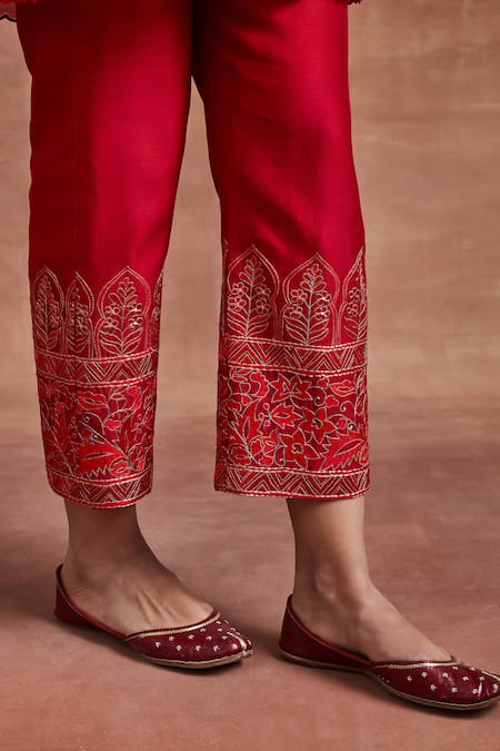 Sue Mue Red Chanderi Silk Embroidery Collared Lekh Shirt And Pant Set at Aza Fashions Sue Mue_Red Chanderi Silk Embroidery Collared Lekh Shirt And Pant Set _at_Aza_Fashions